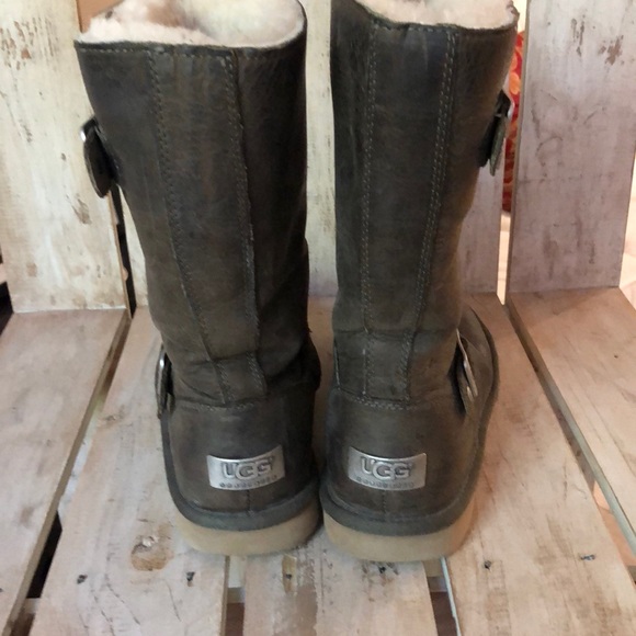 Ugg Kensington Boots - Picture 5 of 6